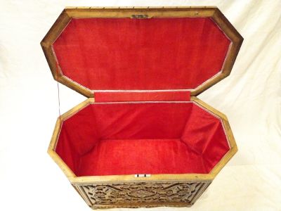 Oymalı Sekizgen Sandık - 3