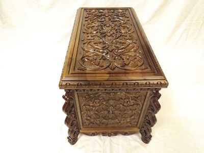 Ahşap Oyma Ayaklı Sandık - 4