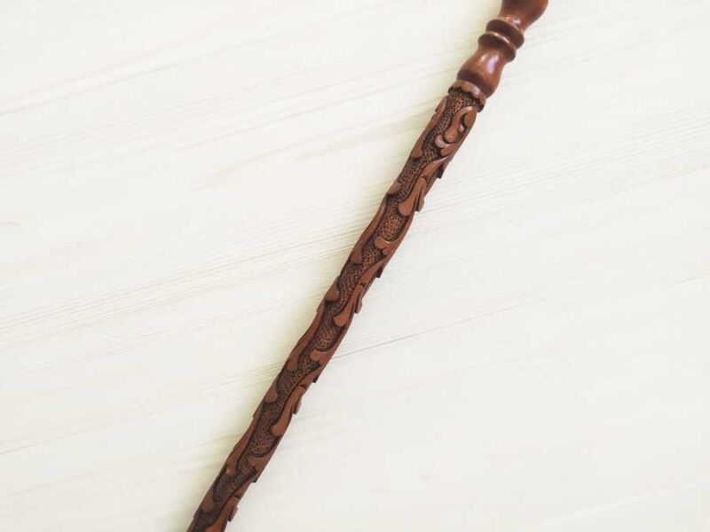 Özel İşçilikli Ahşap Baston - 3